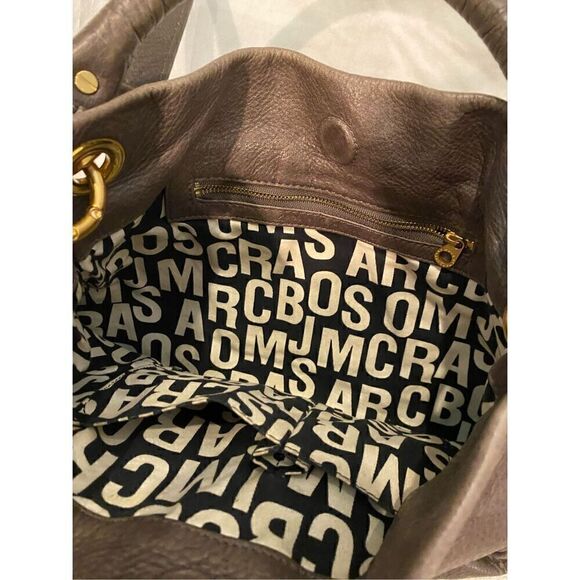 MARC BY MARC JACOBS Classic Q Hillier Hobo Bag - Picture 7 of 8